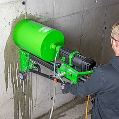 Использование установки алмазного бурения Eibenstock PLE 450 B PowerLine Использование установки алмазного бурения Eibenstock PLE 450 B PowerLine